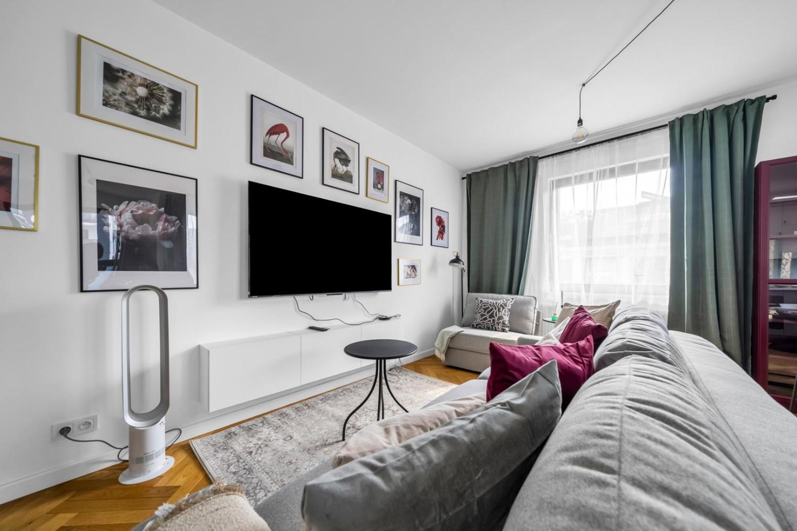 Skierniewicka Apt - Parking, Workspace, Balcony - By Rentujemy Warszawa Exteriör bild