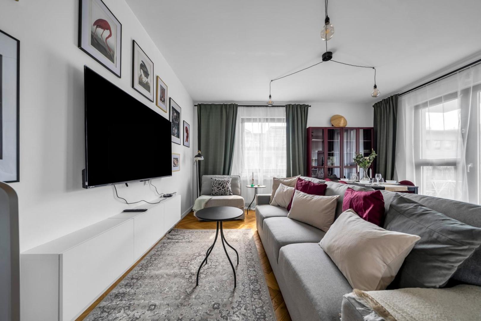 Skierniewicka Apt - Parking, Workspace, Balcony - By Rentujemy Warszawa Exteriör bild