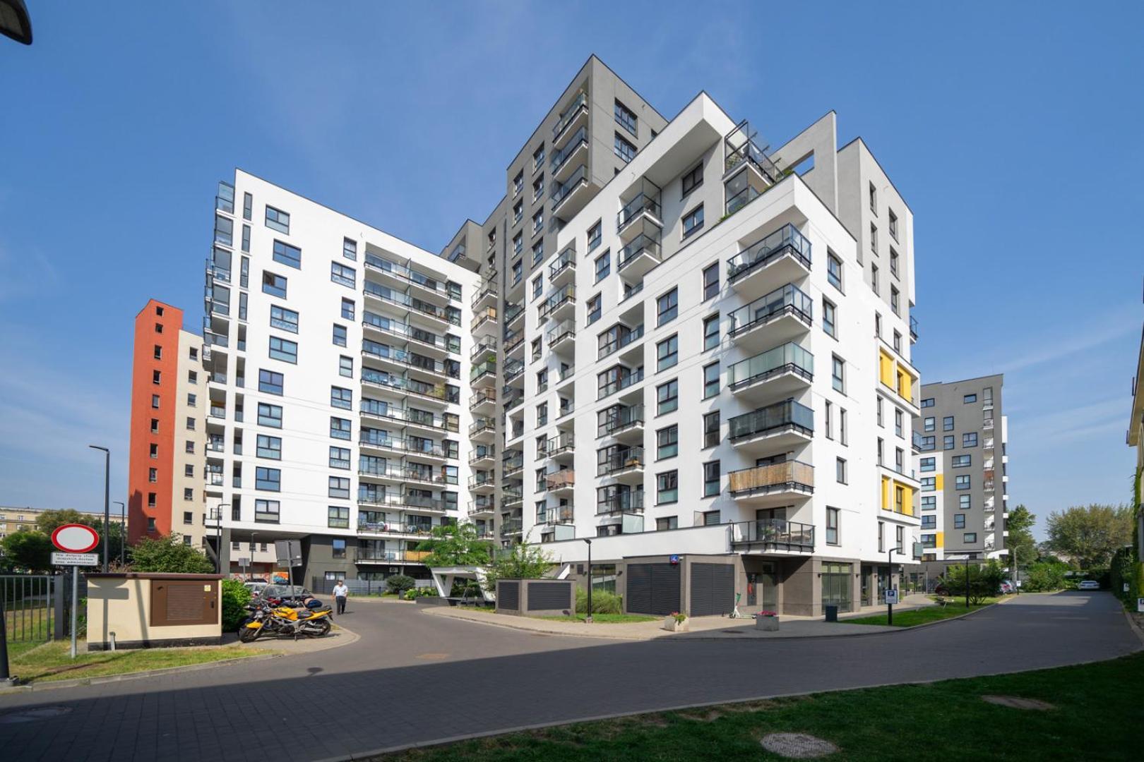 Skierniewicka Apt - Parking, Workspace, Balcony - By Rentujemy Warszawa Exteriör bild